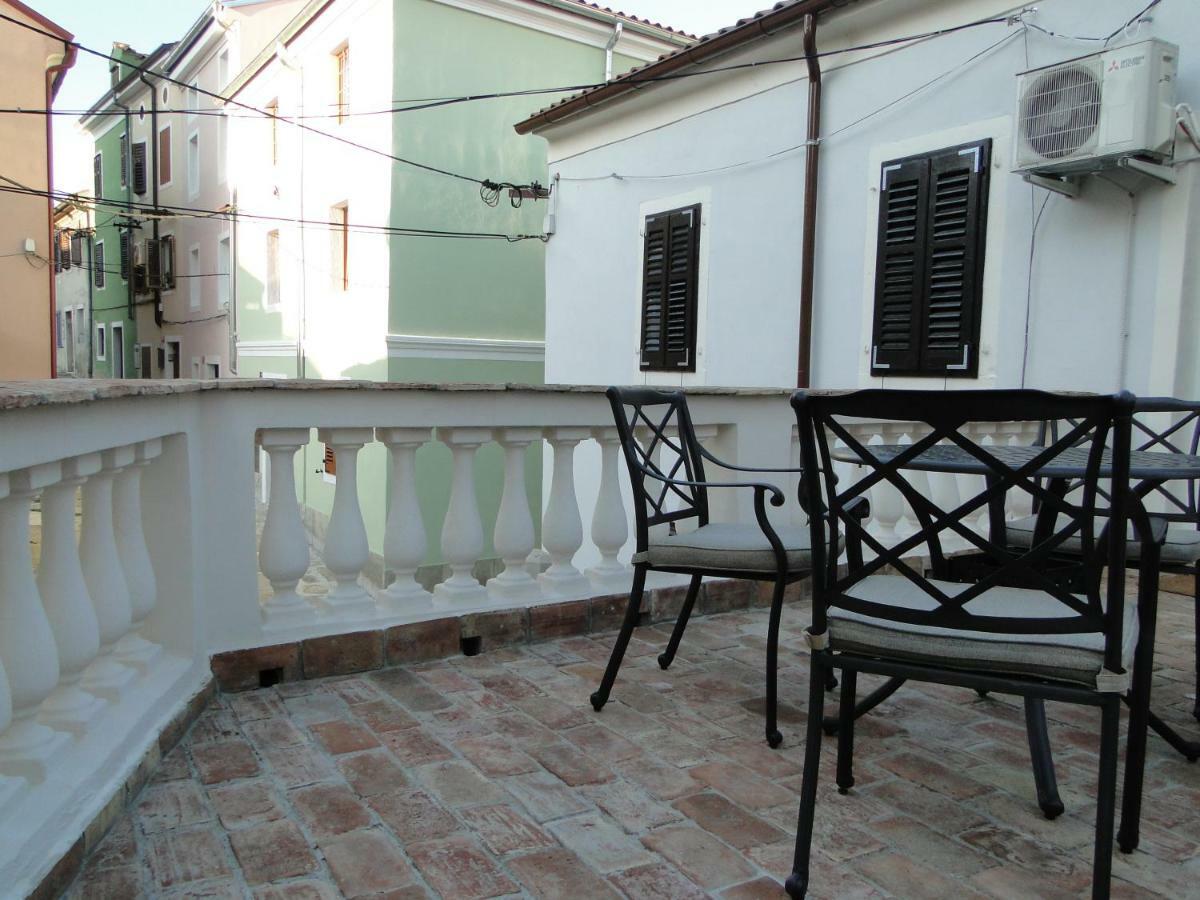 Apartma Na Terasi Izola Kültér fotó